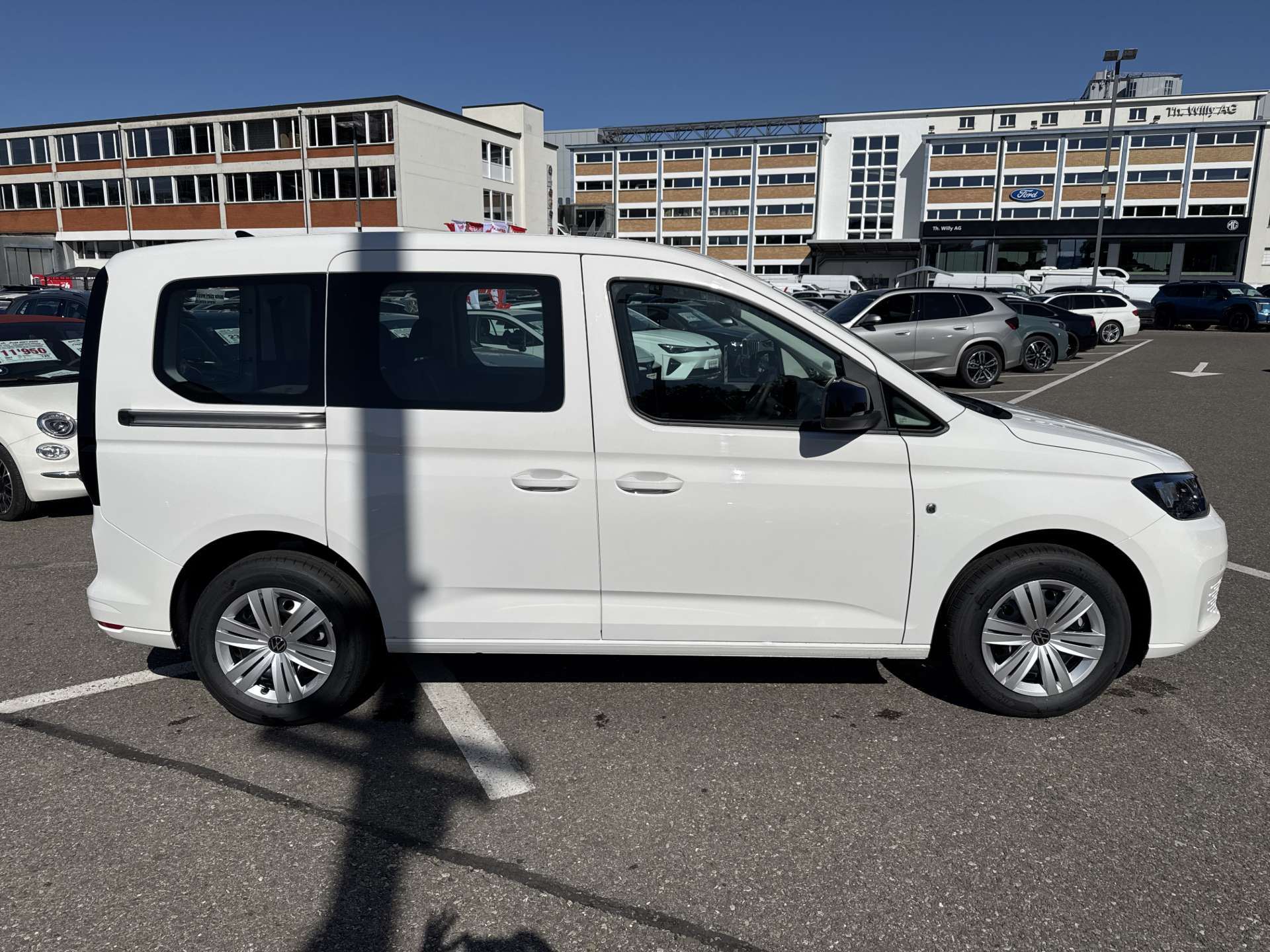 VW Caddy 2.0 TDi Origin Top-Preis-image-10