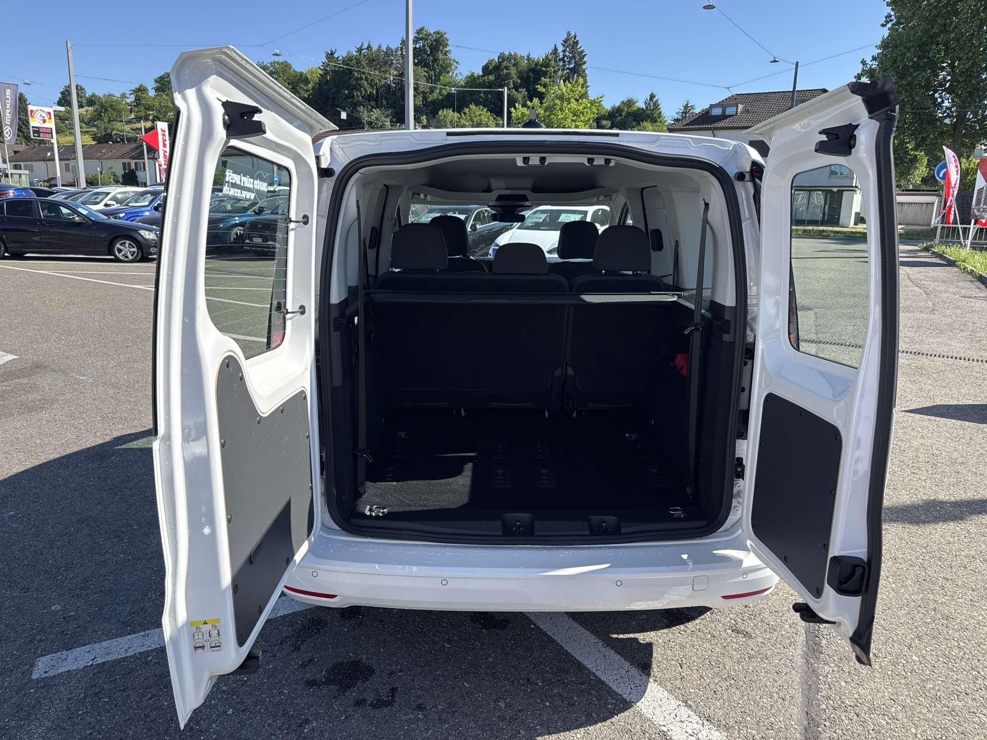 VW Caddy 2.0 TDi Origin Top-Preis-image-7