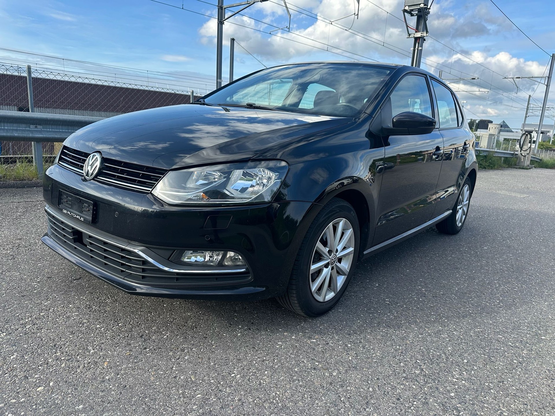 VW Polo 1.2 TSI BMT Lounge-image-0