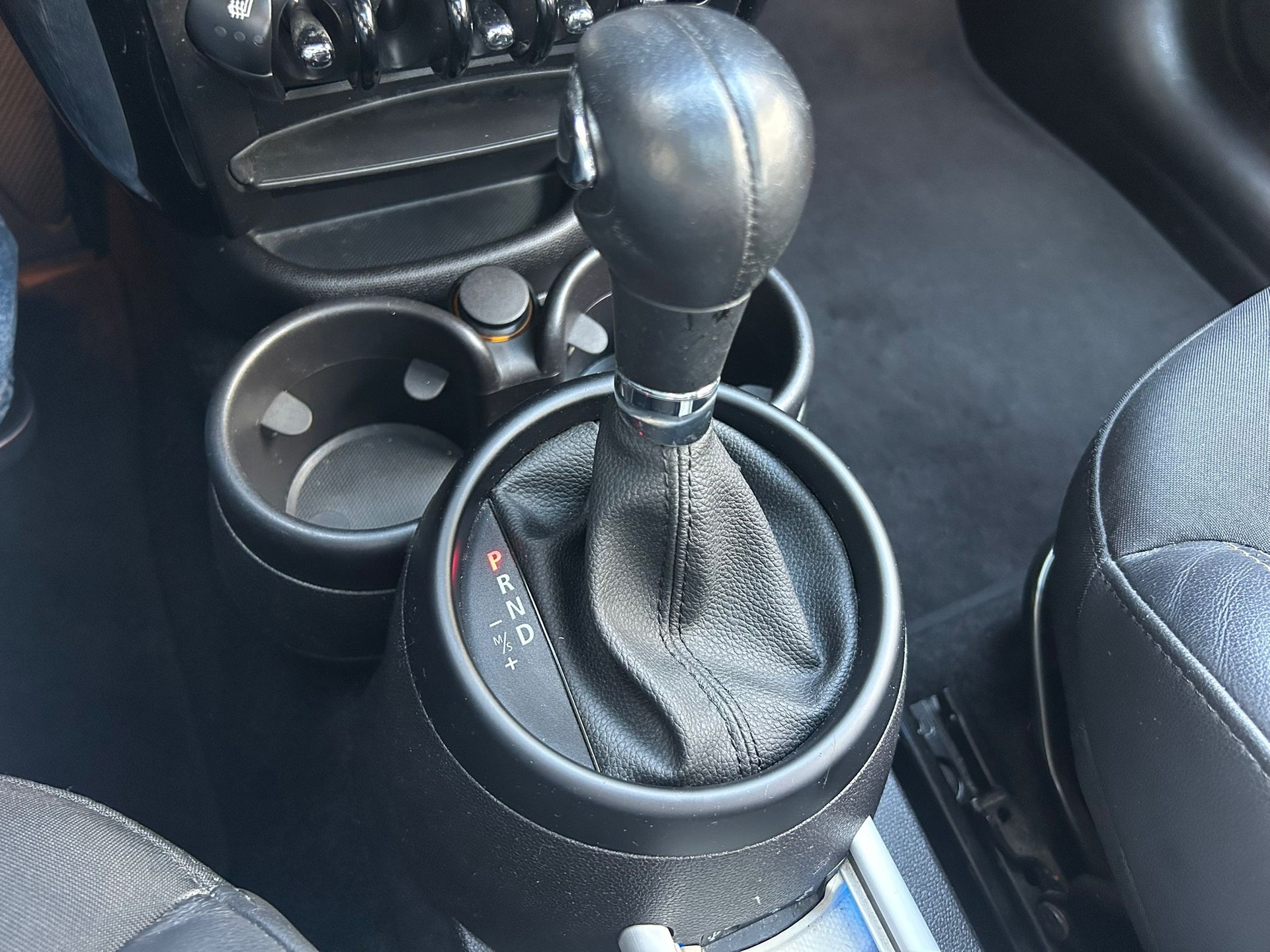 MINI Countryman Cooper ALL4 Steptronic-image-10