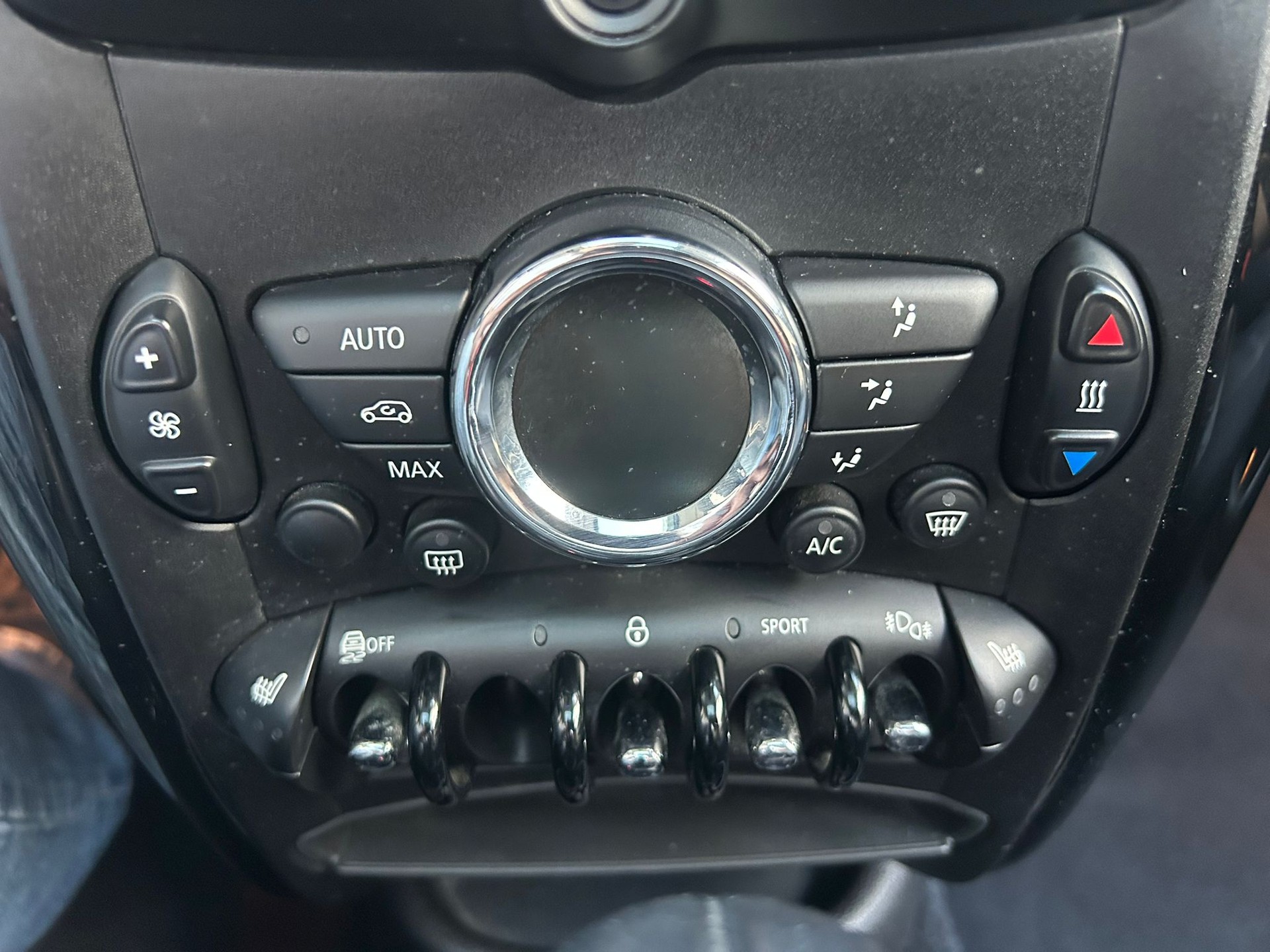 MINI Countryman Cooper ALL4 Steptronic-image-11