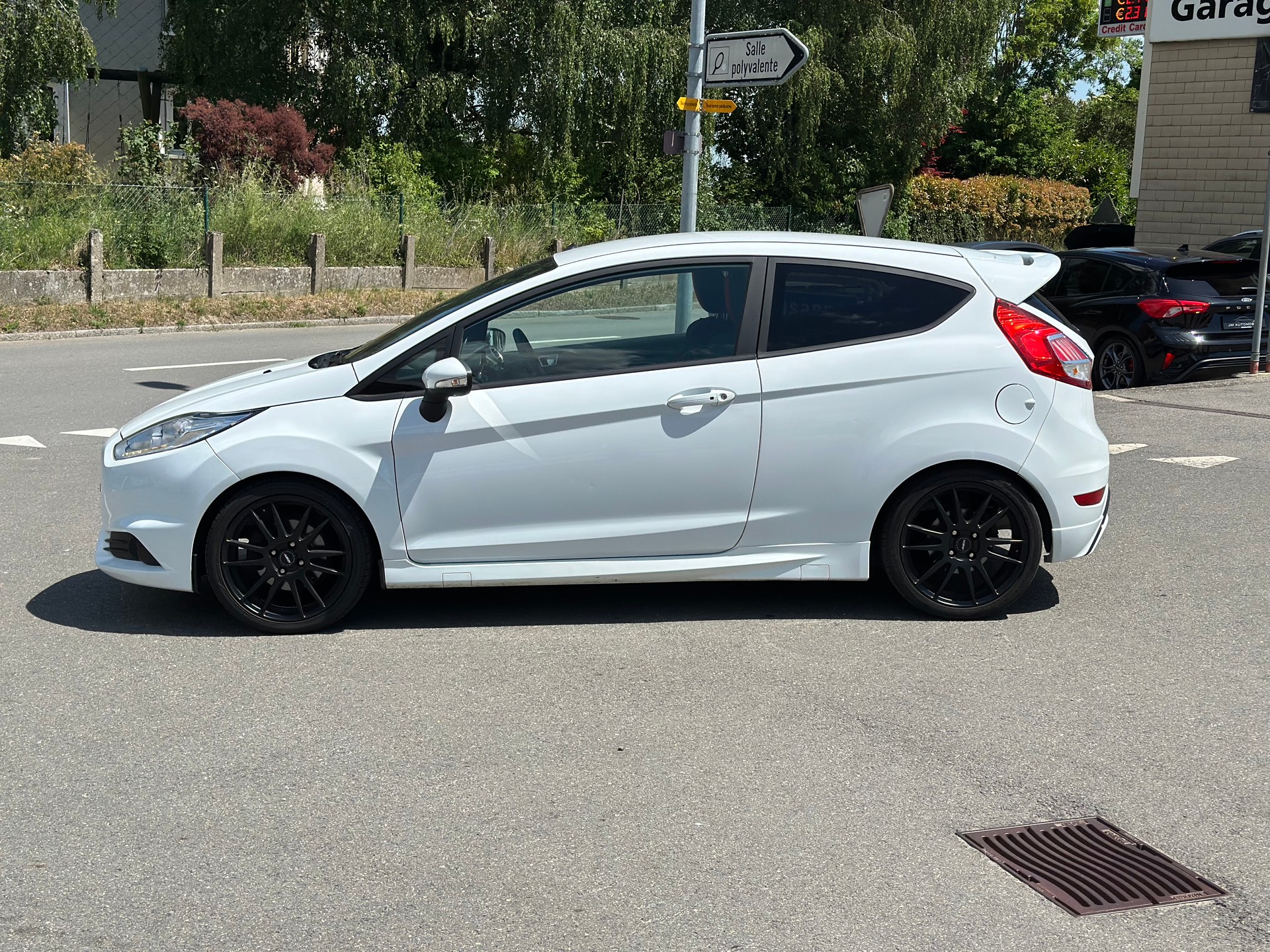 FORD Fiesta 1.6 SCTi ST-2-image-5