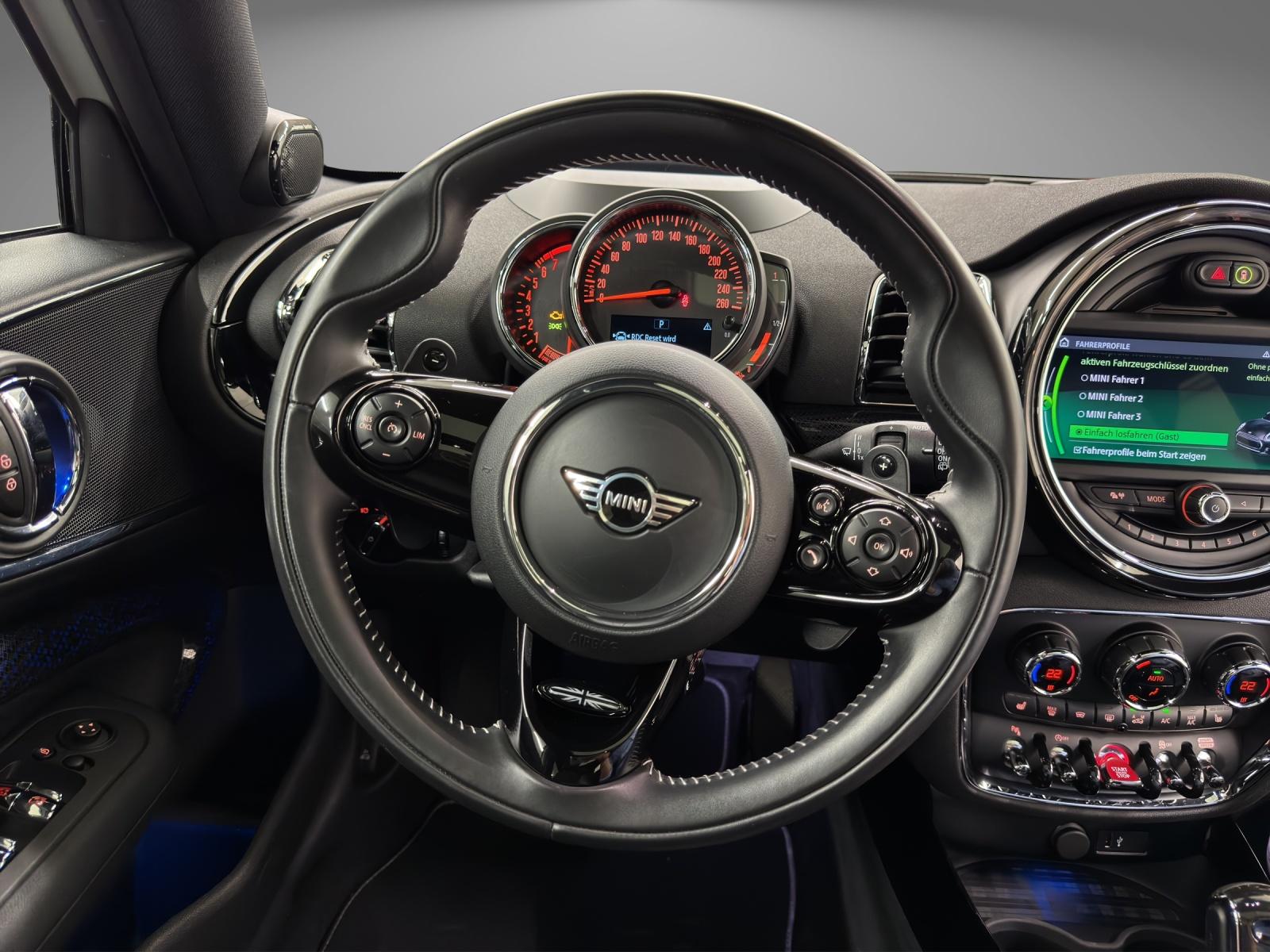 MINI Clubman S ALL4-image-15