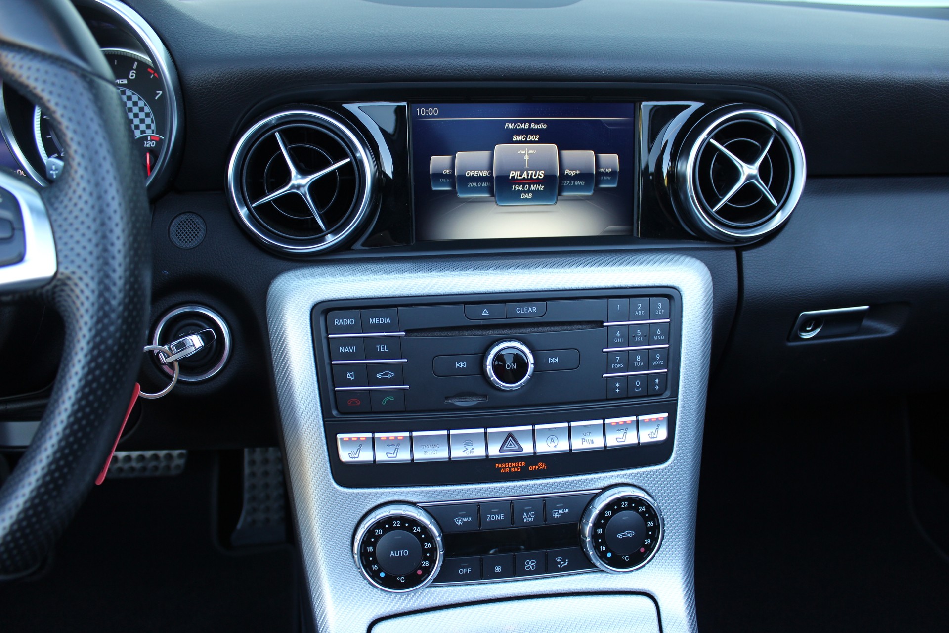 MERCEDES-BENZ SLC 43 AMG 9G-Tronic-image-9