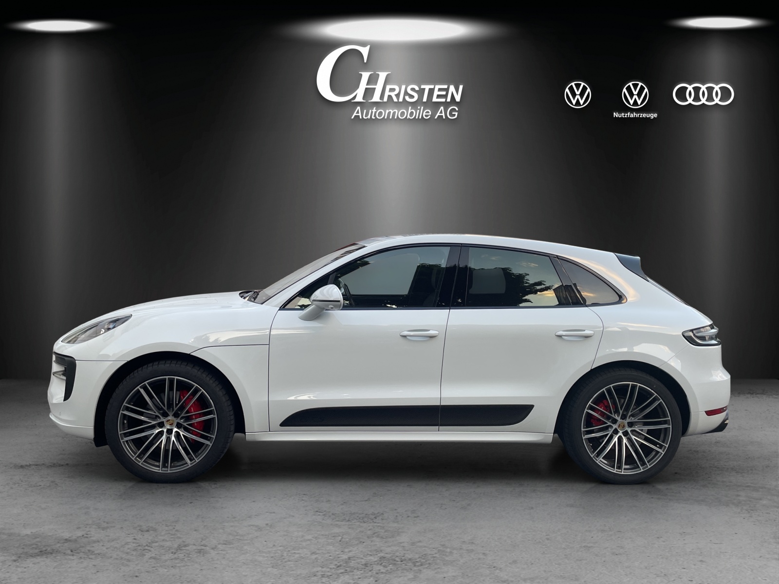 PORSCHE Macan GTS PDK-image-1