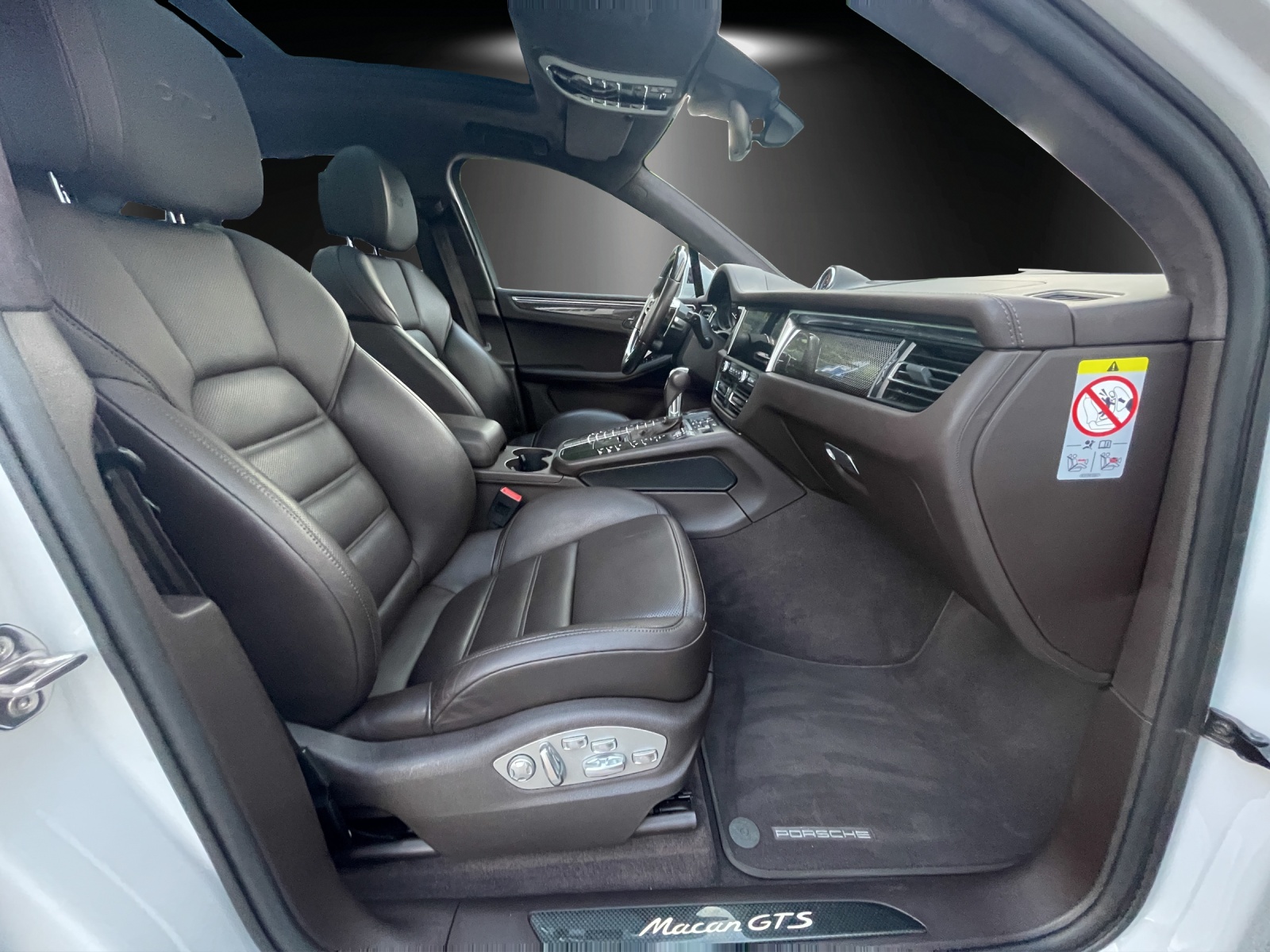 PORSCHE Macan GTS PDK-image-8