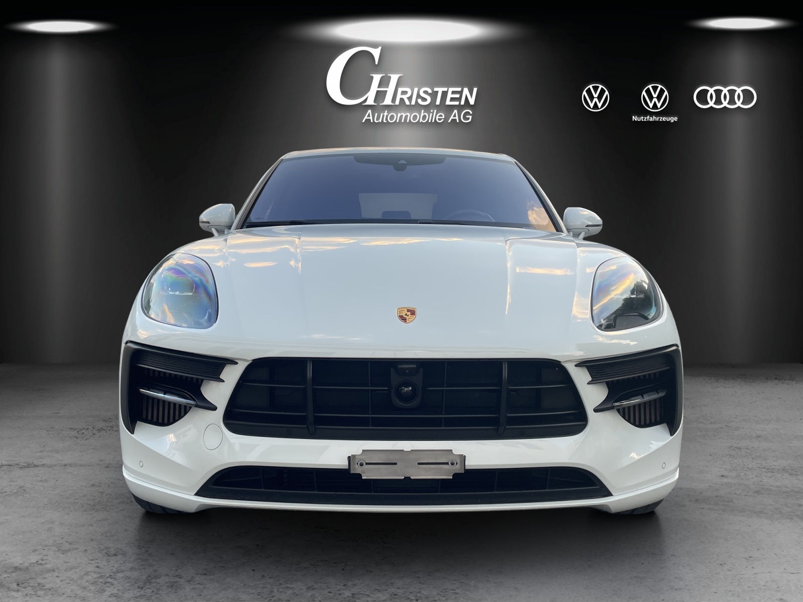 PORSCHE Macan GTS PDK-image-2