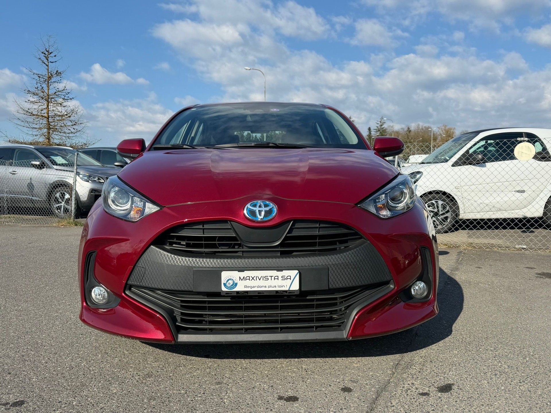 TOYOTA Yaris 1.5 Active e-CVT-image-0
