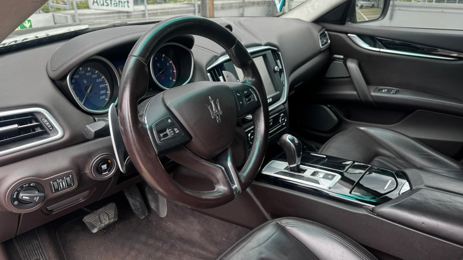 MASERATI Ghibli S Q4 3.0 V6 Automatica-image-6