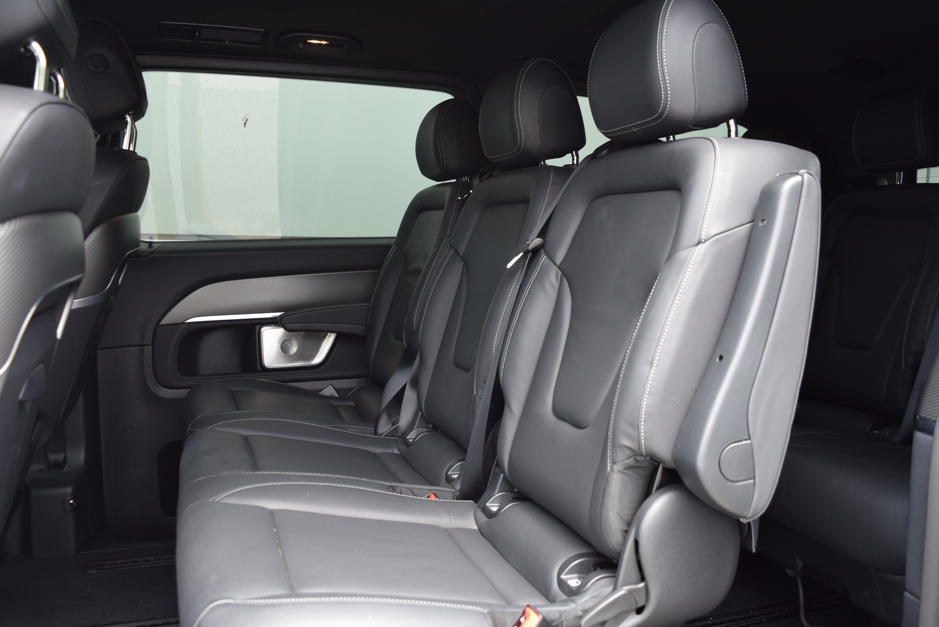 MERCEDES-BENZ V 300 d lang Swiss Edition 9G-Tronic-image-8