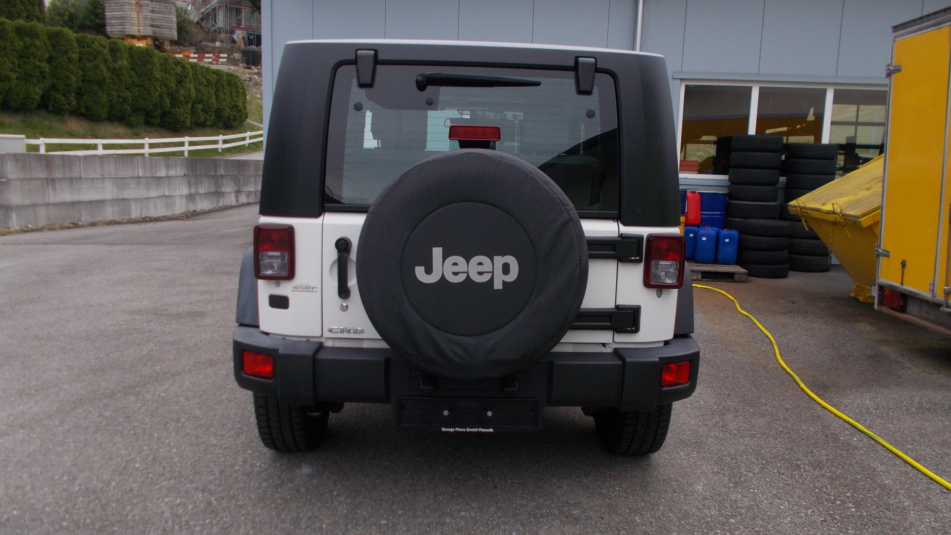 JEEP Wrangler 2.8CRD Unlimited Sport Automatic-image-3