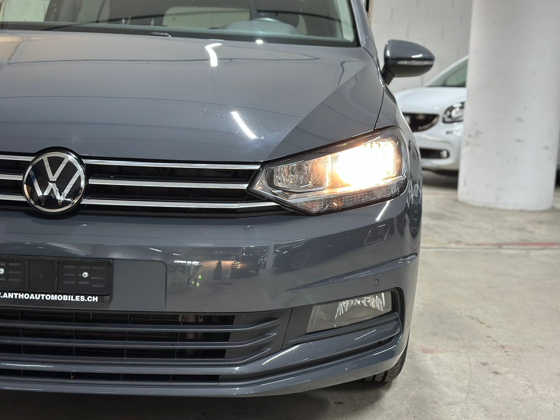 VW Touran 2.0 TDI BlueMotion Technology Comfortline DSG-image-5