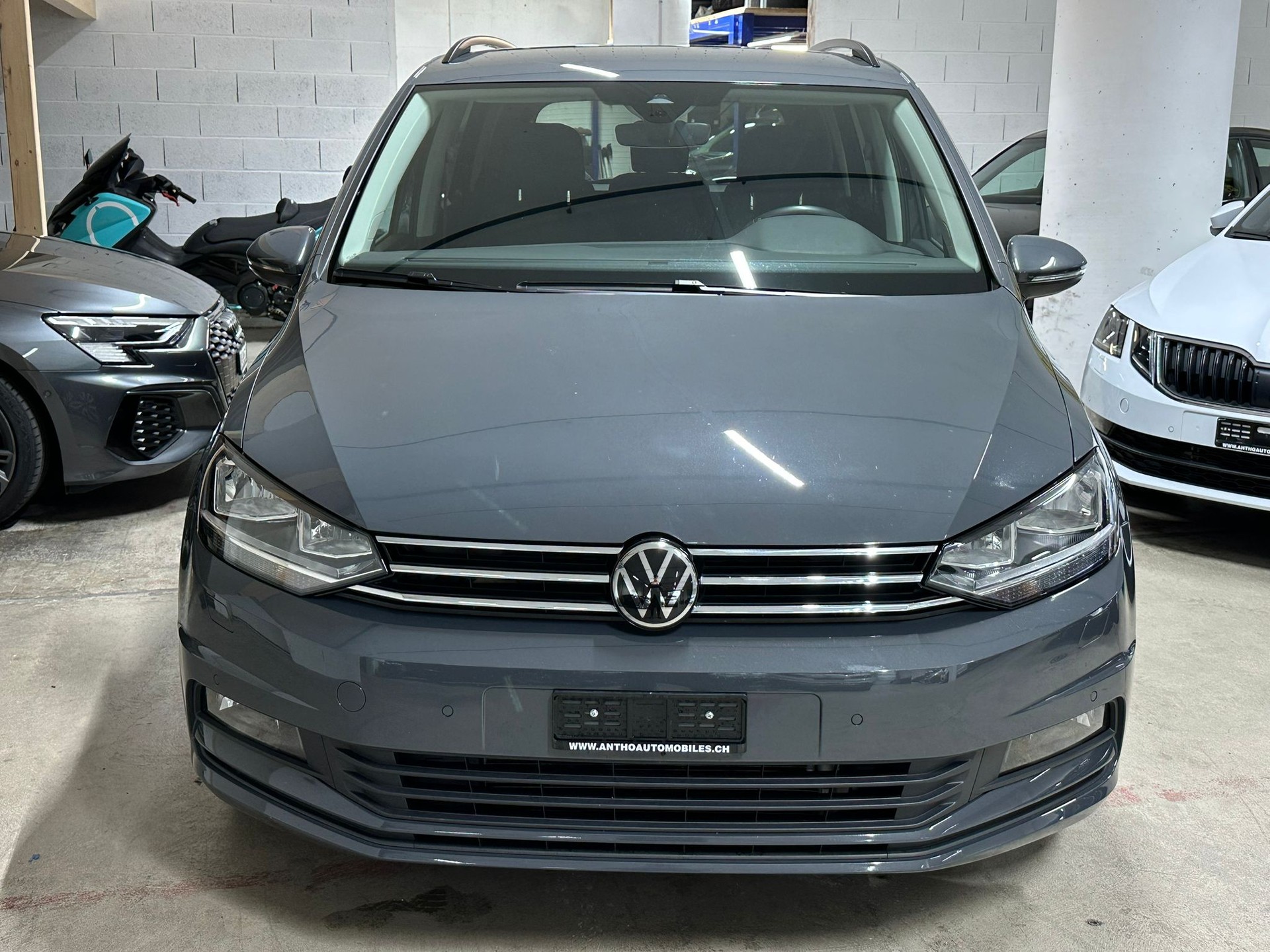 VW Touran 2.0 TDI BlueMotion Technology Comfortline DSG 7P-image-1
