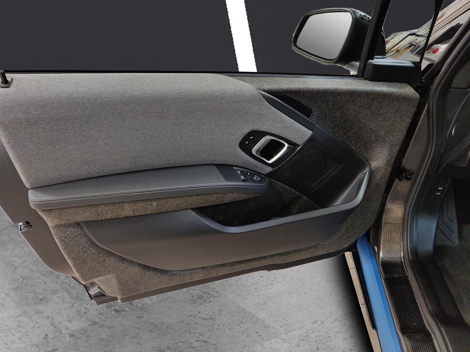 BMW i3 S 120 Ah Attraktiven Leasingzinssatz ab 0.9 % bei Abschluss einer BMW Fahrzeugversicherung.-image-14