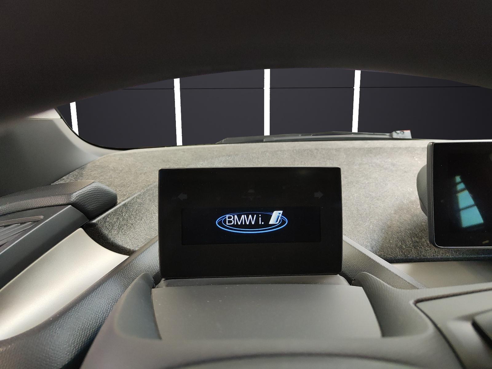 BMW i3 S 120 Ah Attraktiven Leasingzinssatz ab 0.9 % bei Abschluss einer BMW Fahrzeugversicherung.-image-10