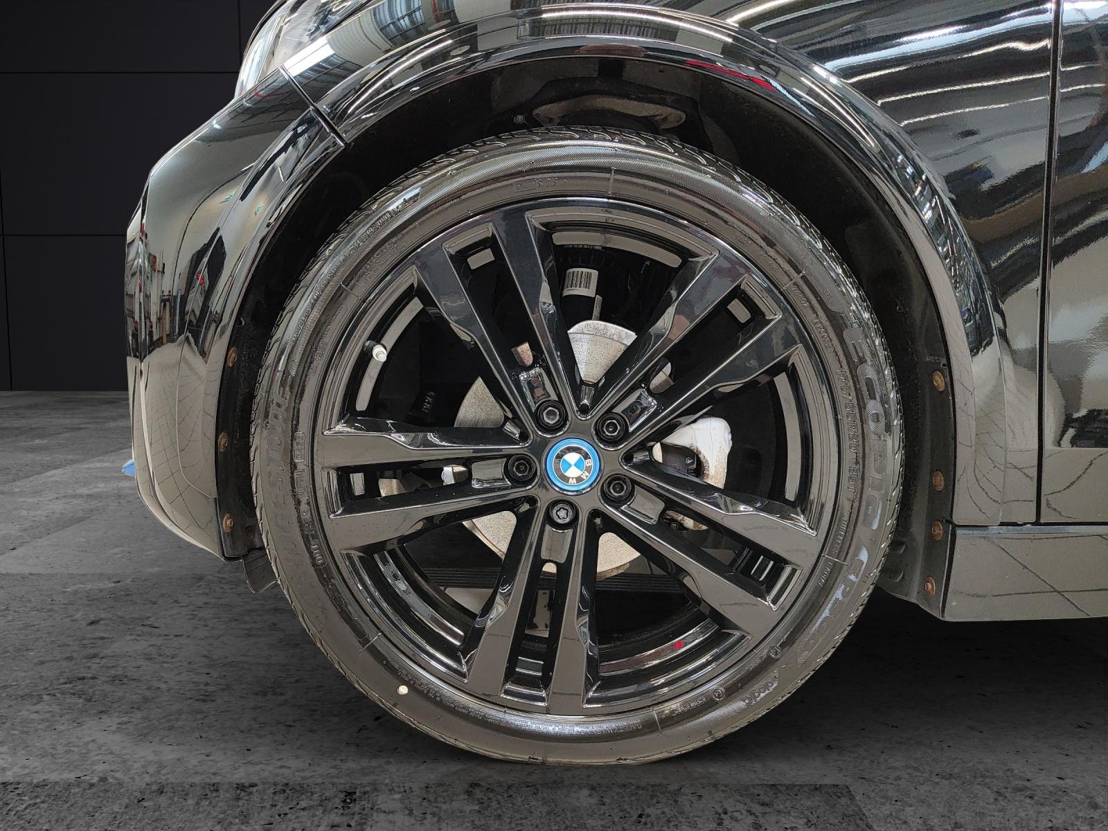 BMW i3 S 120 Ah Attraktiven Leasingzinssatz ab 0.9 % bei Abschluss einer BMW Fahrzeugversicherung.-image-8