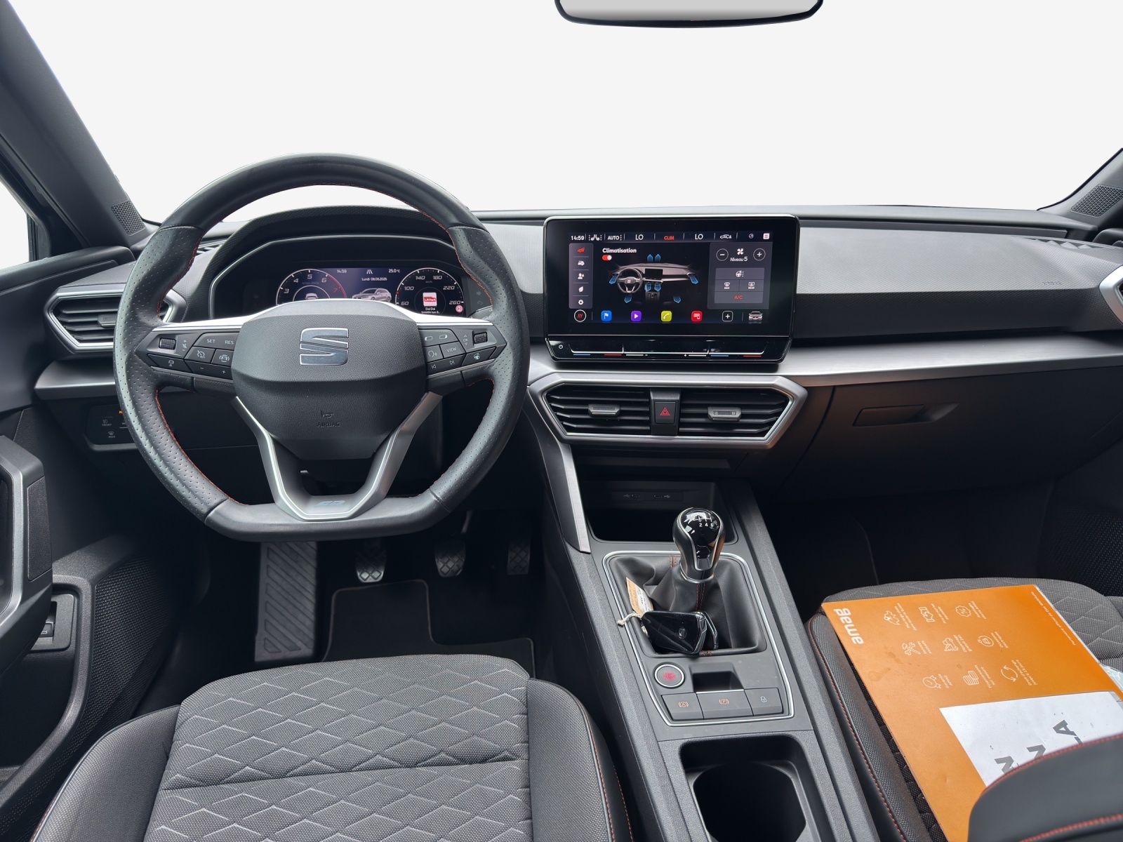 SEAT Leon ST 1.5 Eco TSI Hola FR-image-8