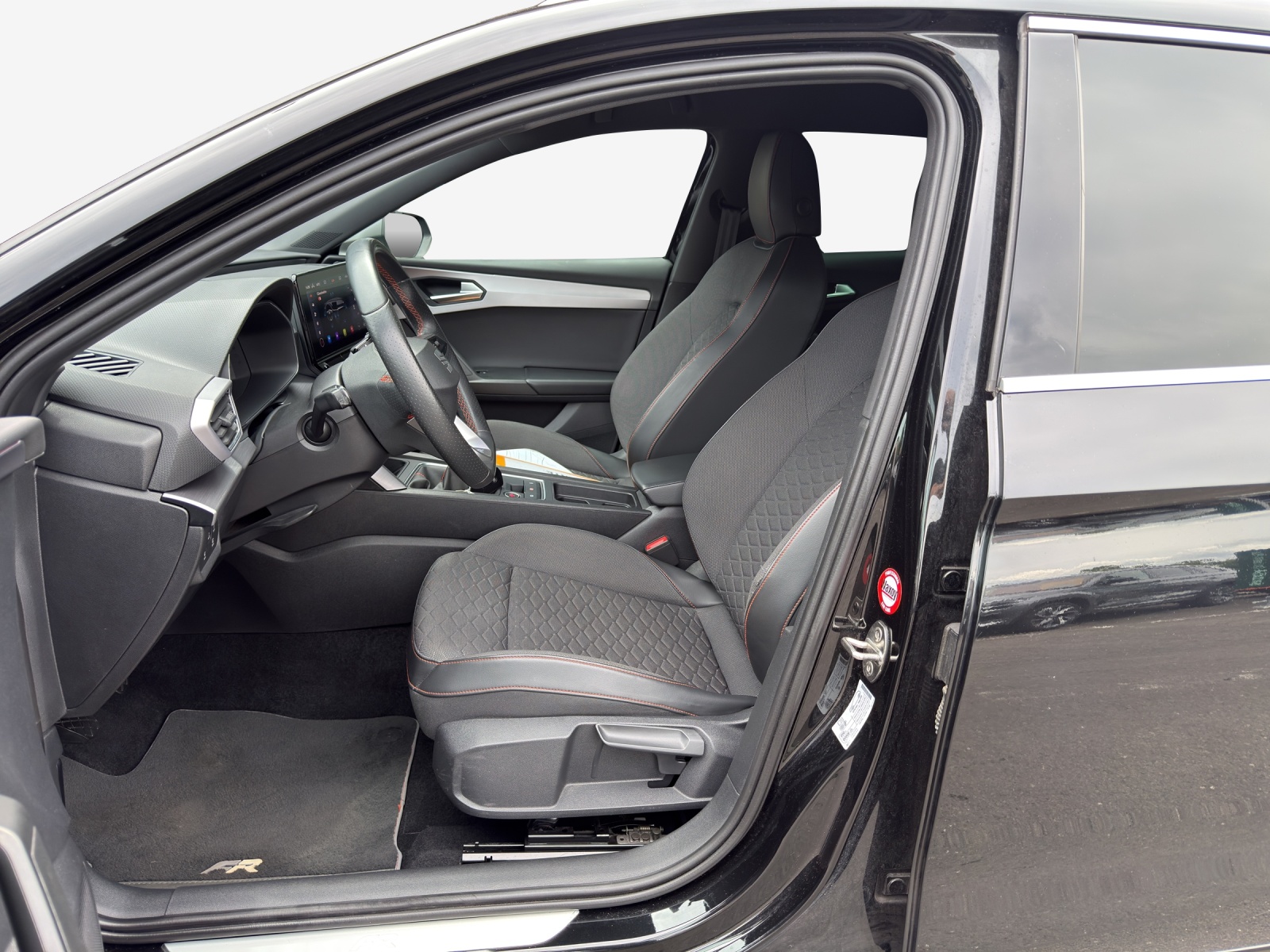 SEAT Leon ST 1.5 Eco TSI Hola FR-image-7