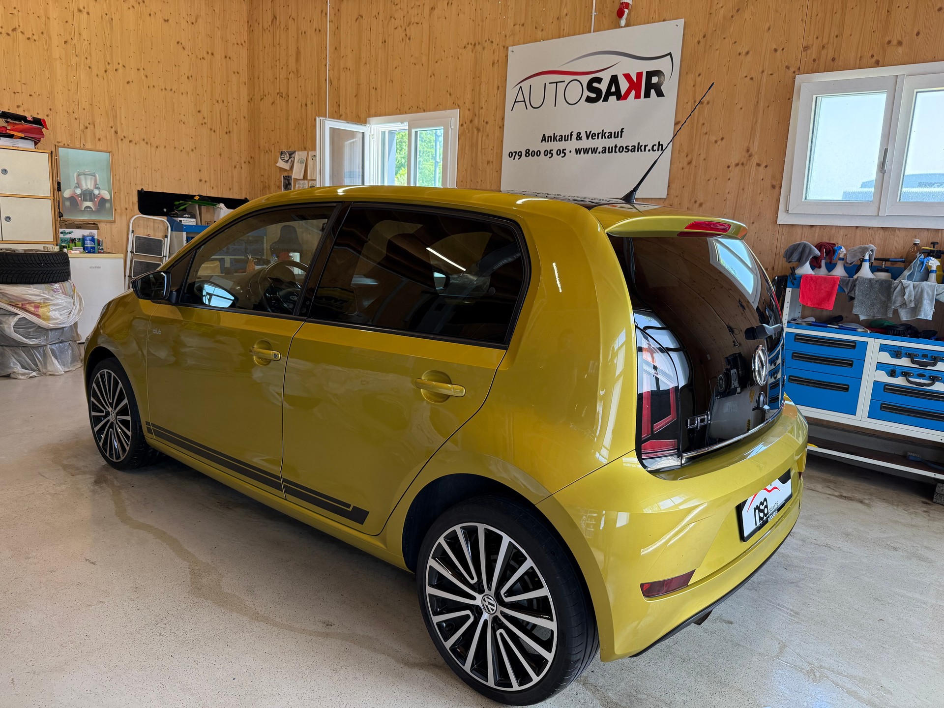 VW Up 1.0 TSI BMT move up-image-3