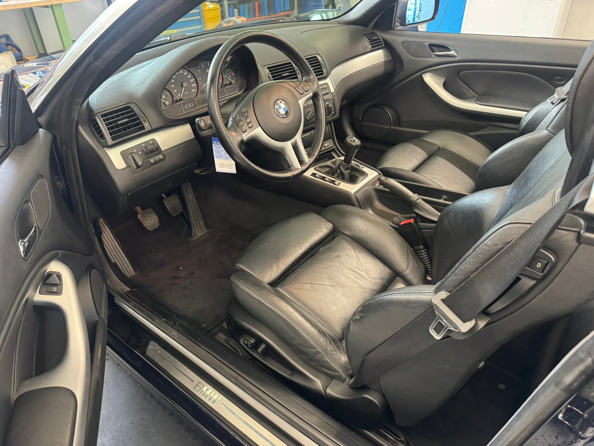 BMW 325Ci Cabriolet/Hardtop-image-8