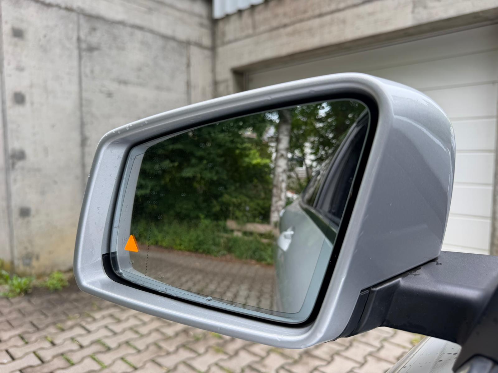 MERCEDES-BENZ GLA 220 d Urban 4Matic 7G-DCT-image-9