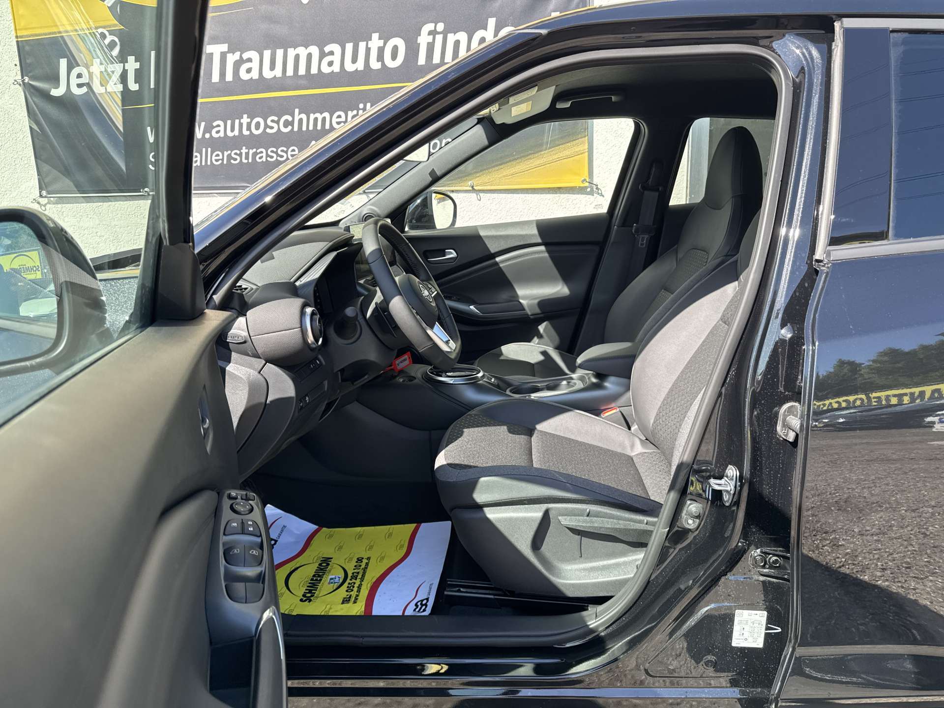 NISSAN Juke 1.0 DIG-T N-Connecta DCT-Automat-image-6
