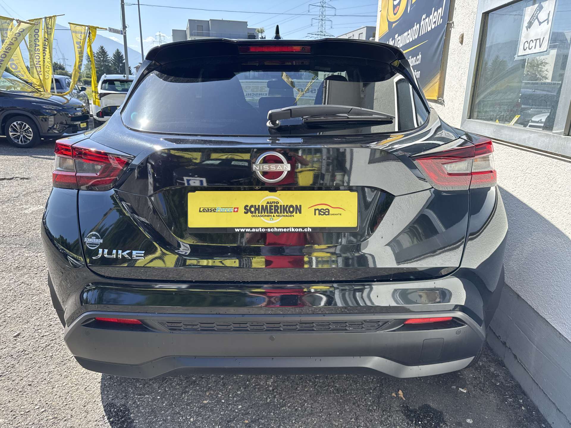 NISSAN Juke 1.0 DIG-T N-Connecta DCT-Automat-image-3