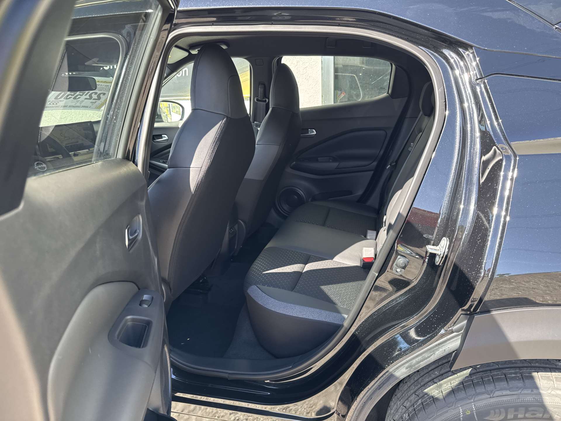 NISSAN Juke 1.0 DIG-T N-Connecta DCT-Automat-image-7