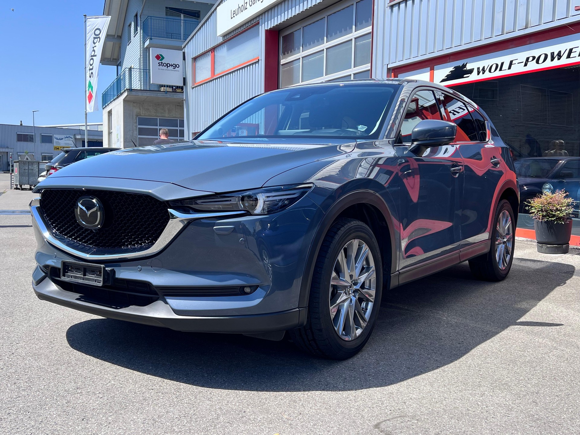 MAZDA CX-5 2.2 D 184 Revolution AWD-image-2