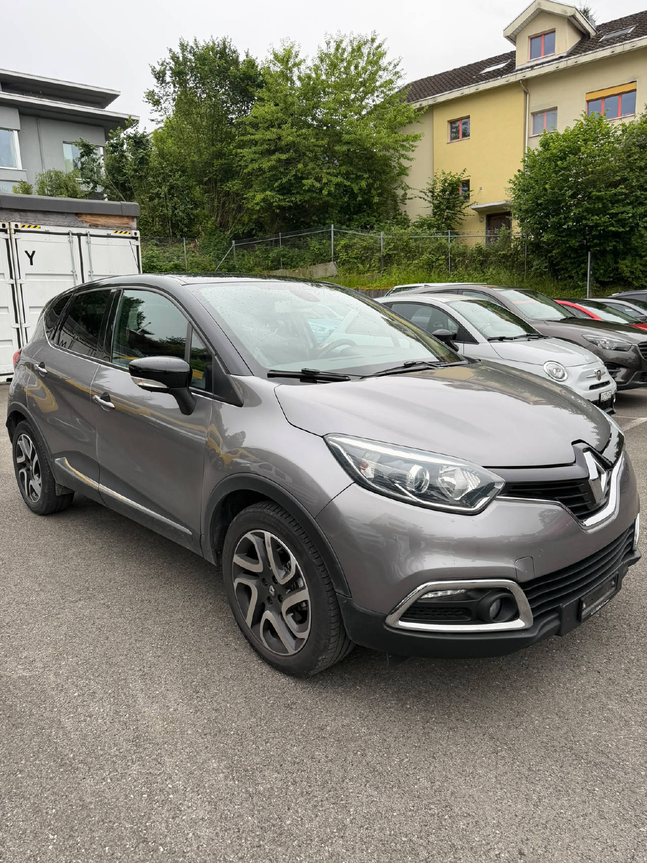 RENAULT Captur 1.2 TCe Dynamique EDC-image-1