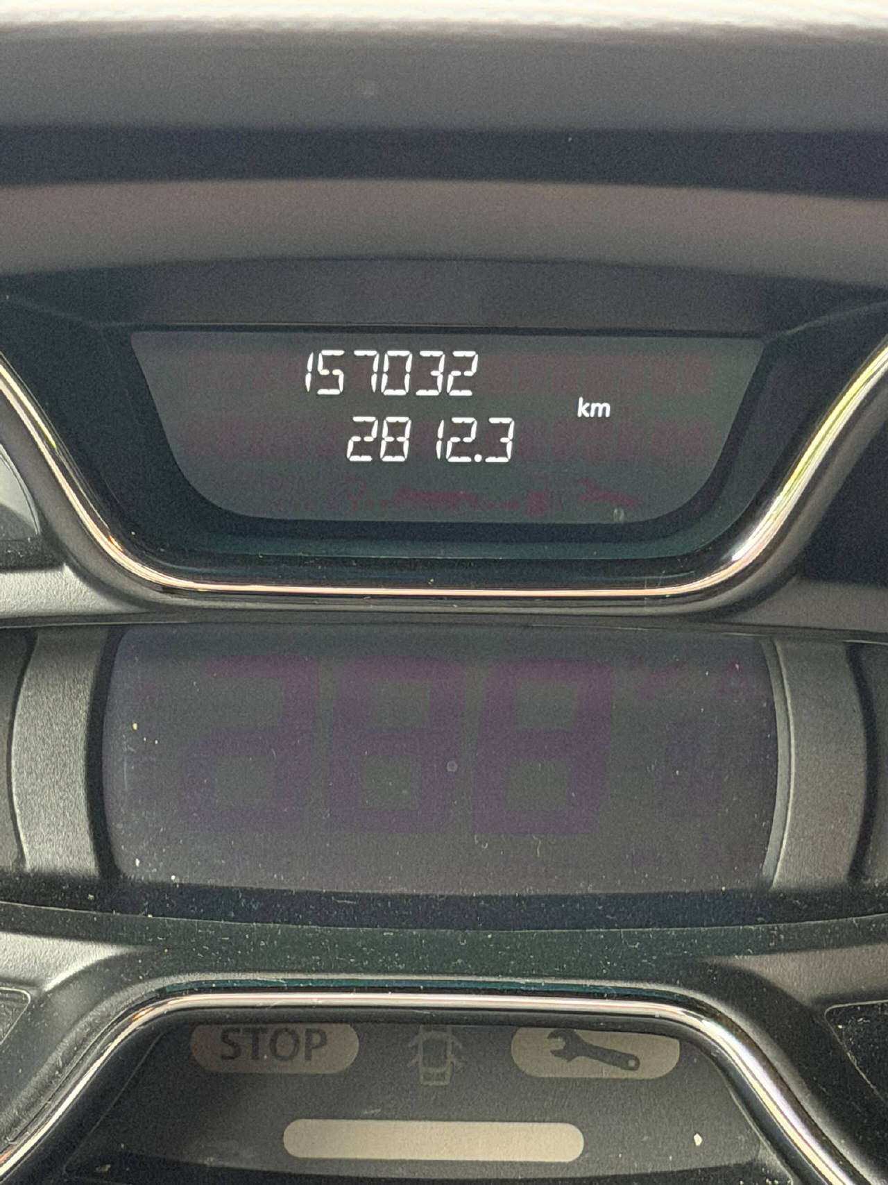 RENAULT Captur 1.2 TCe Dynamique EDC-image-11