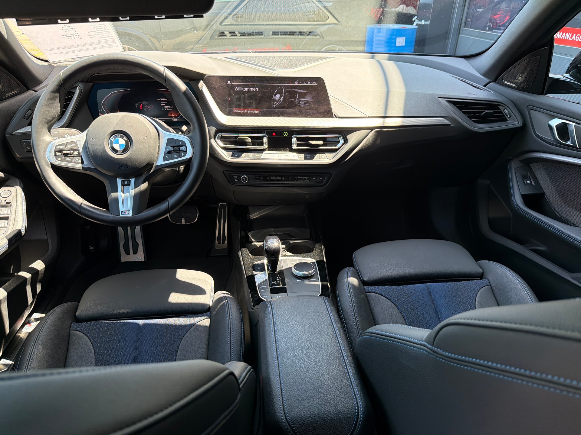 BMW 218i Gran Coupé M Sport Steptronic-image-9