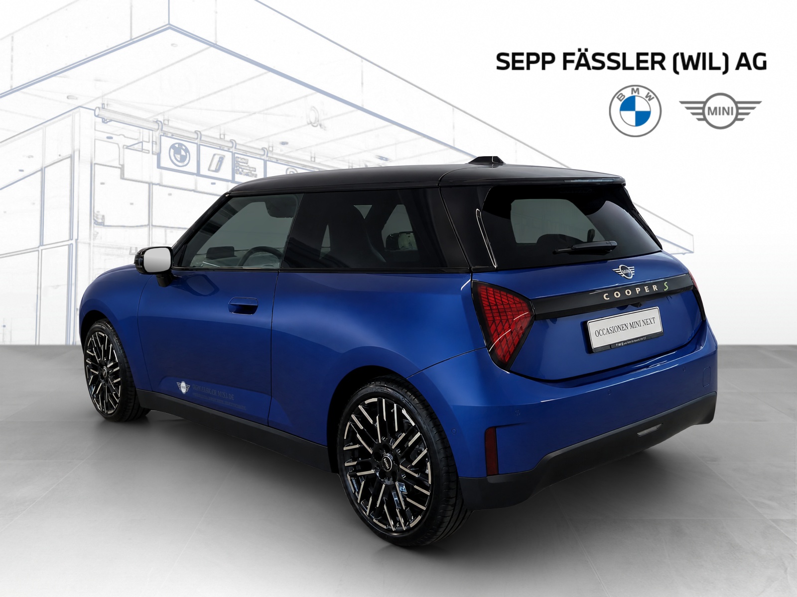 MINI Cooper SE-showroom-element-2