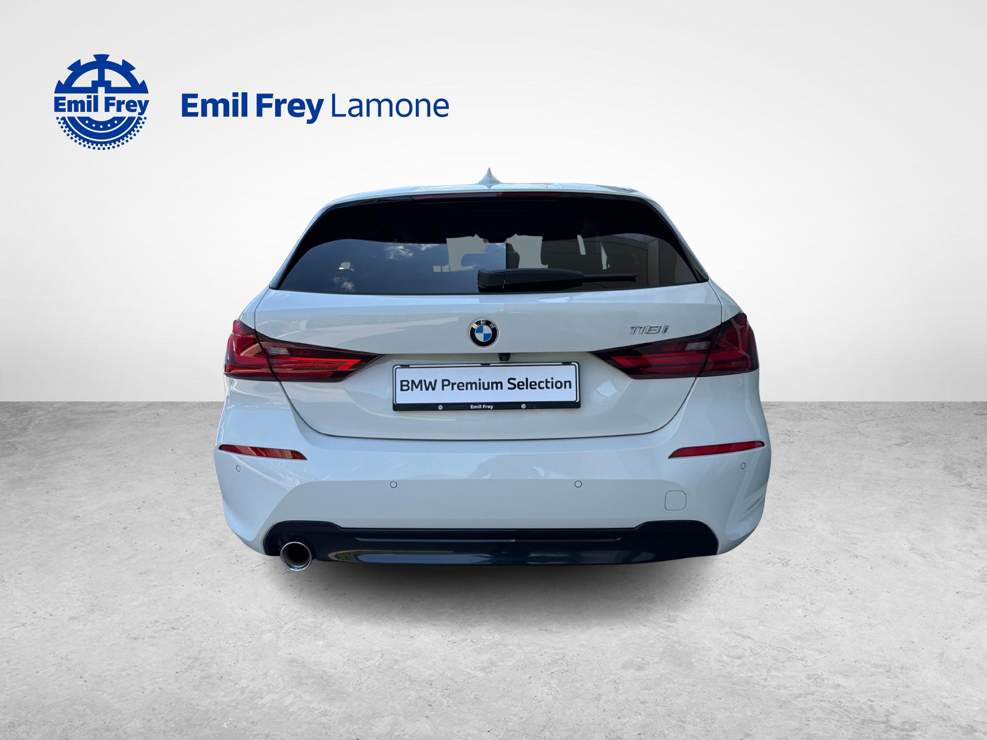 BMW 118i-image-4