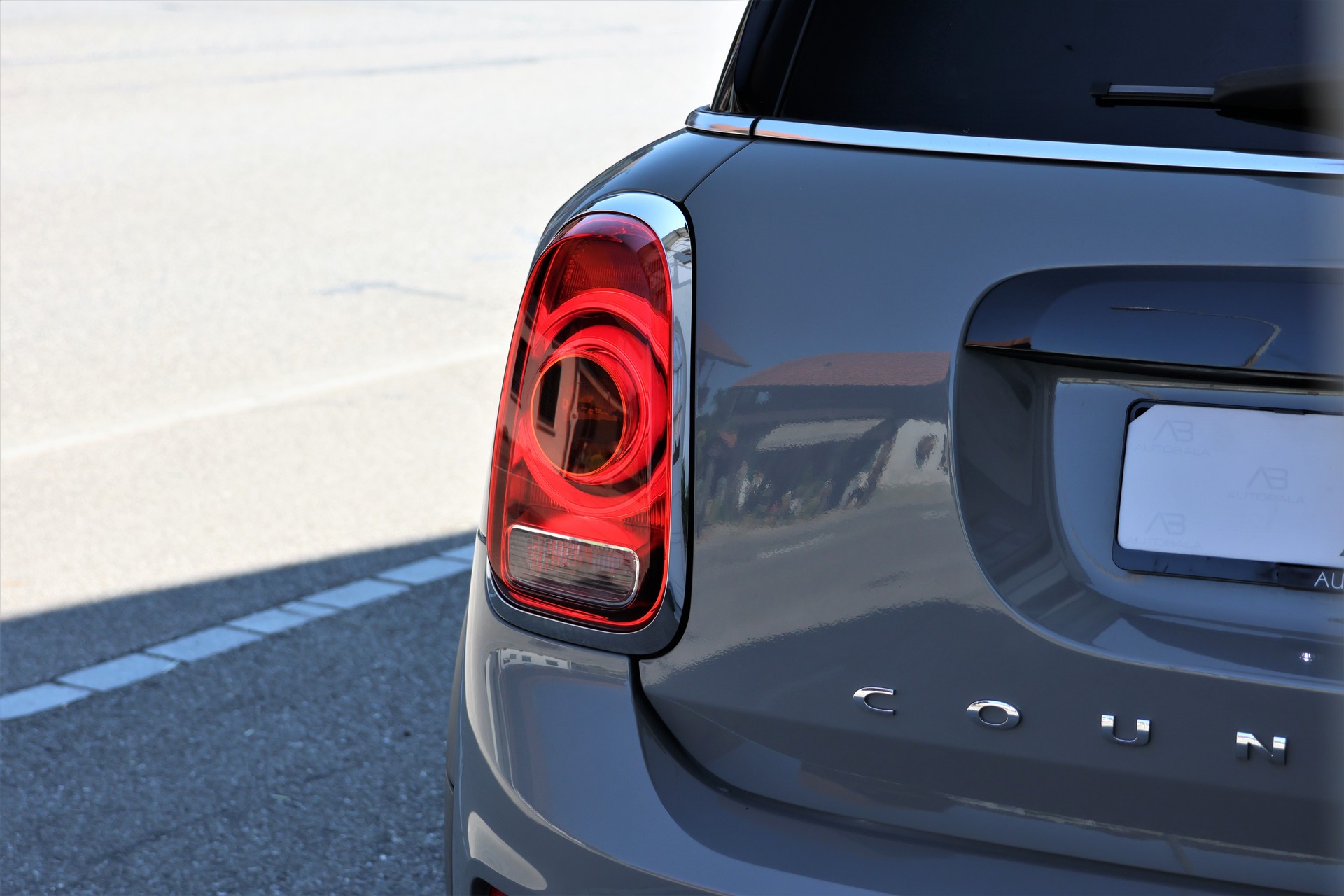 MINI Countryman Cooper FWD Steptronic-image-5