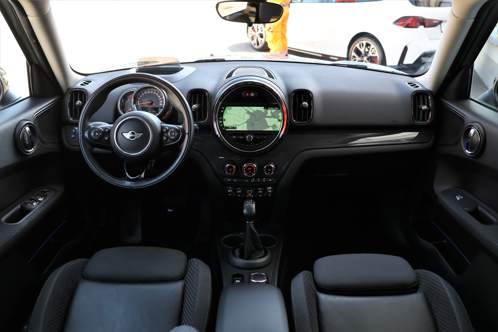 MINI Countryman Cooper FWD Steptronic-image-14