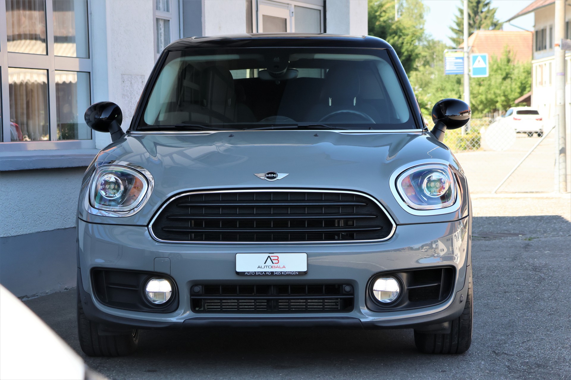 MINI Countryman Cooper FWD Steptronic-image-1