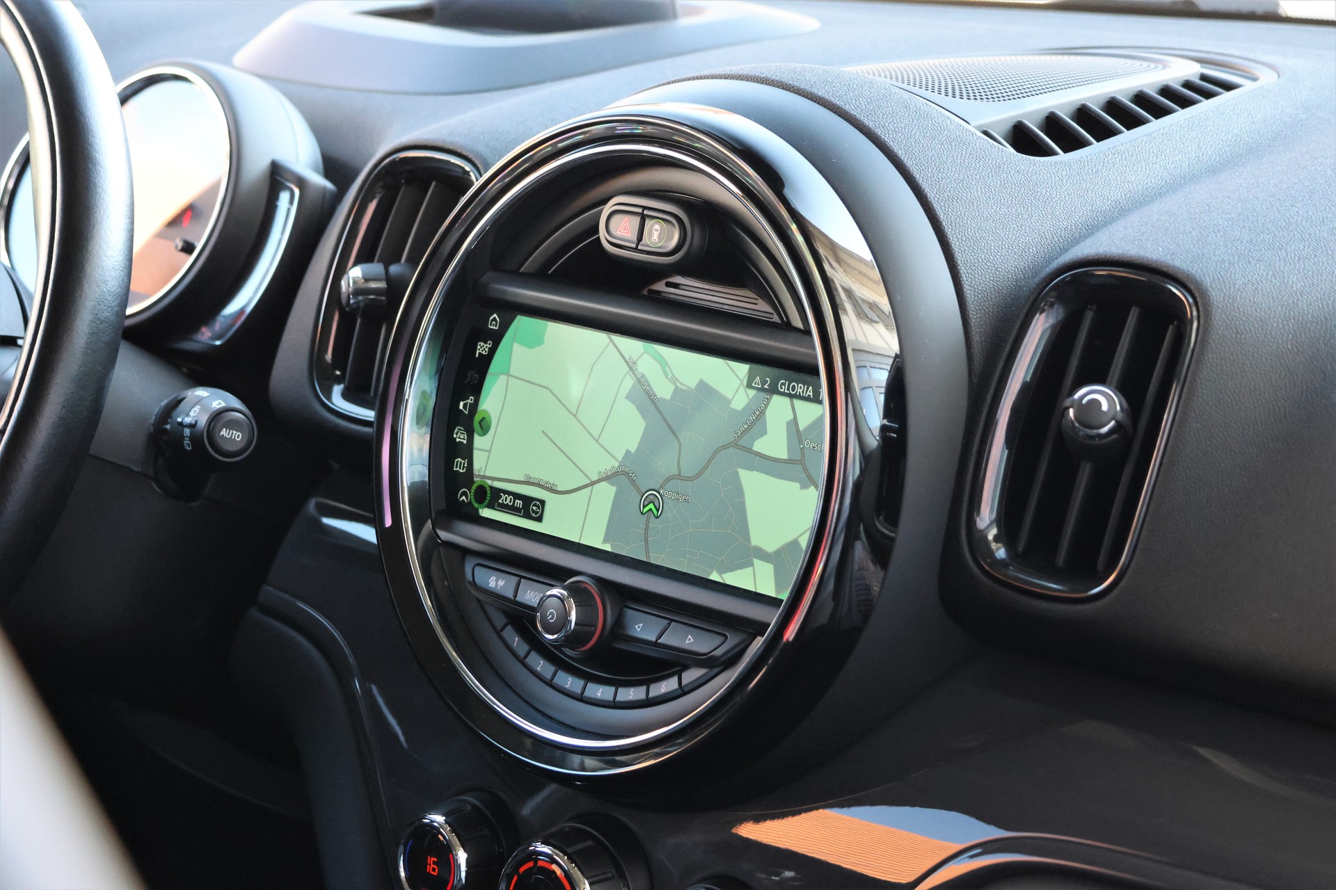 MINI Countryman Cooper FWD Steptronic-image-17