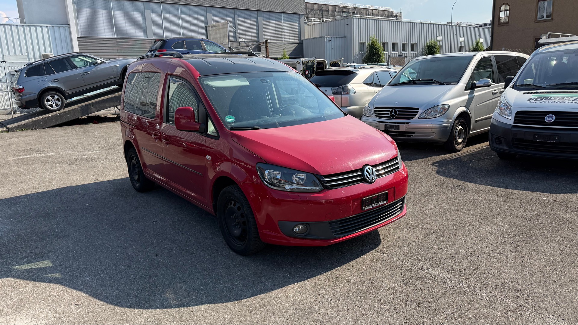VW Caddy 2.0 TDI CR Trendline-image-1