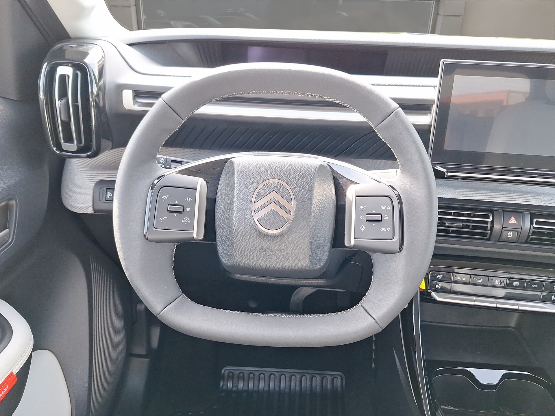CITROEN C3 1.2i MHEV Max DCS6-image-11