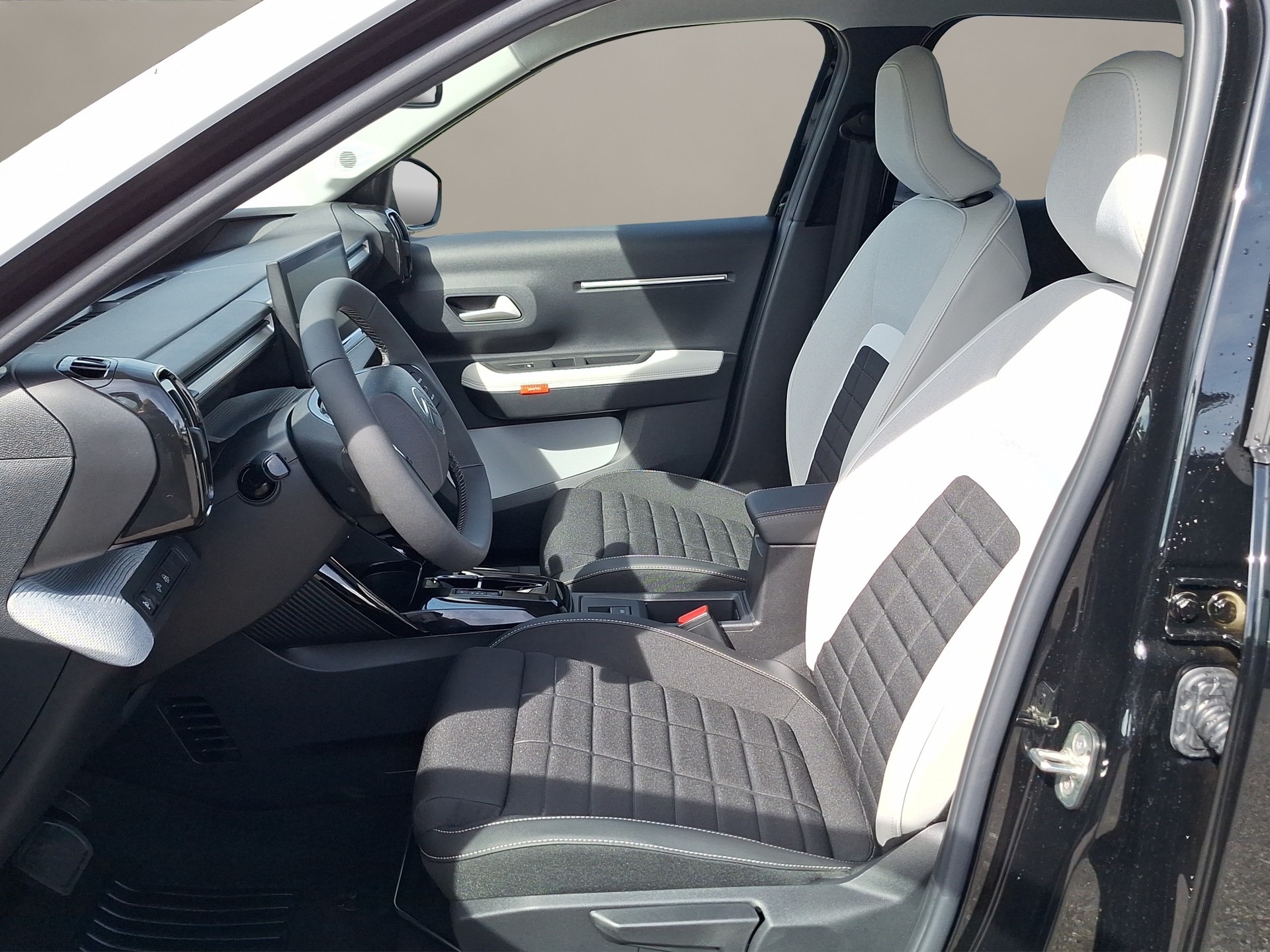 CITROEN C3 1.2i MHEV Max DCS6-image-8