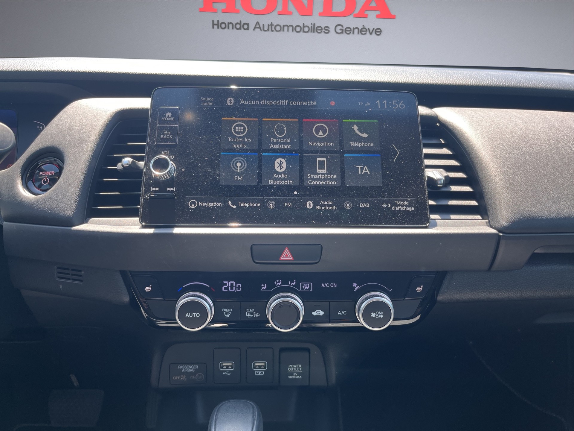HONDA Jazz 1.5 i-MMD Executive-image-14