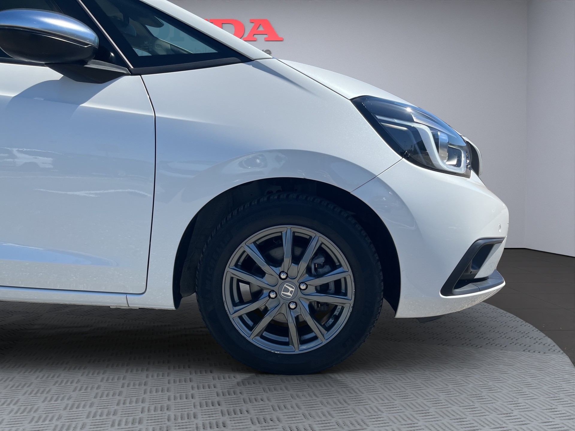 HONDA Jazz 1.5 i-MMD Executive-image-16