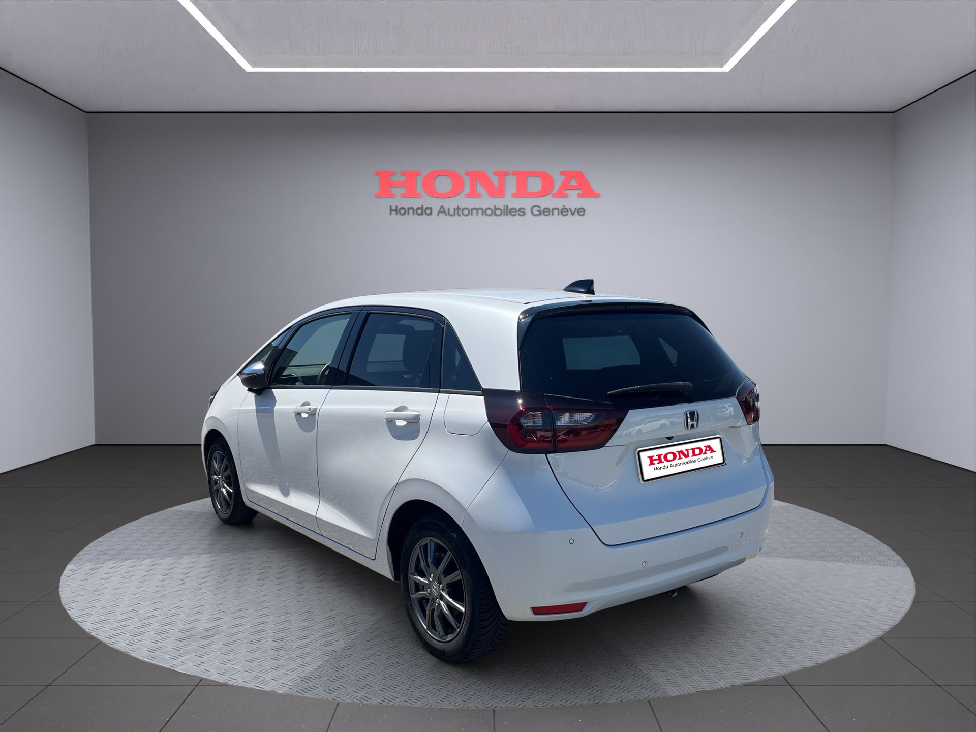 HONDA Jazz 1.5 i-MMD Executive-image-5