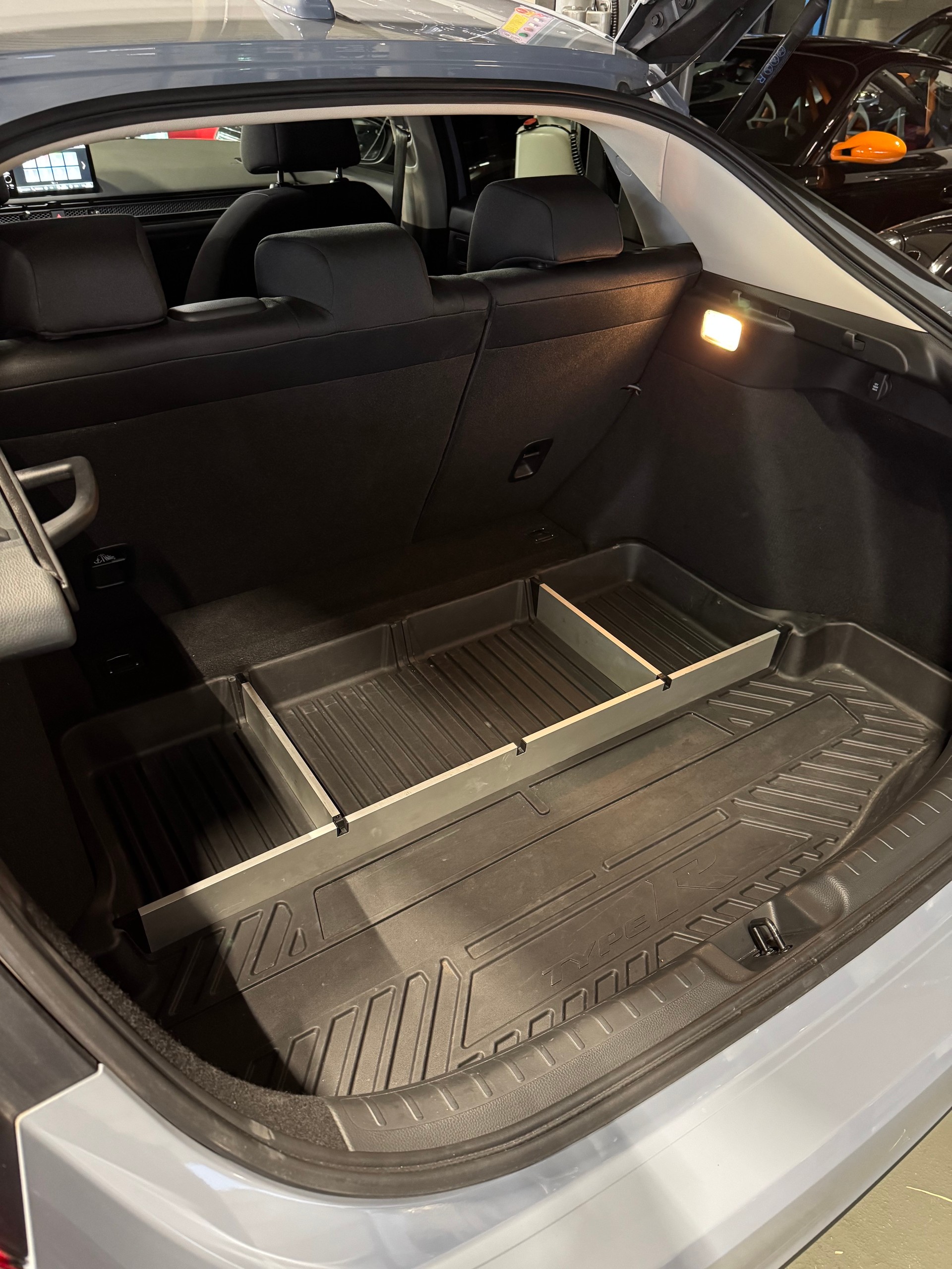 HONDA Civic 2.0 i-MMD HEV Elegance-image-13