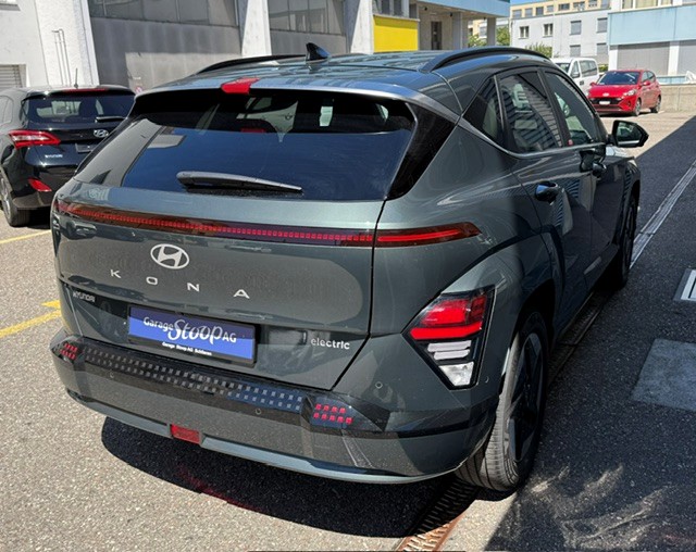 HYUNDAI Kona 65,4 kWh Electric Amplia-image-4