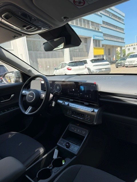 HYUNDAI Kona 65,4 kWh Electric Amplia-image-14