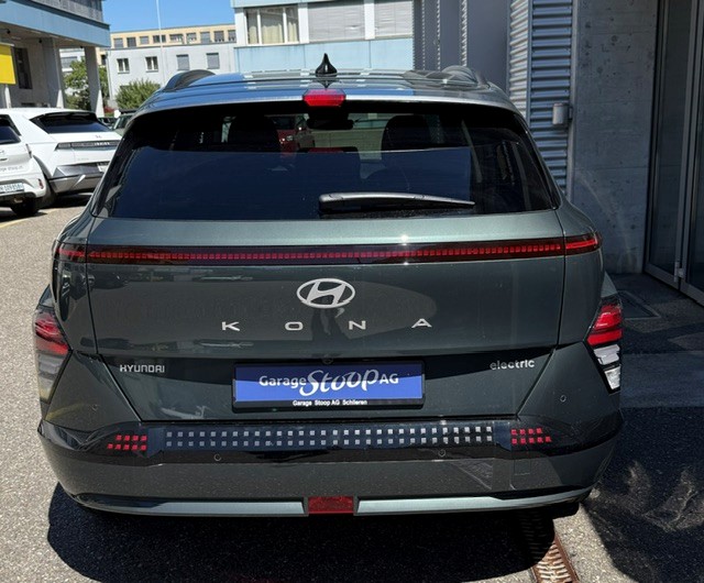 HYUNDAI Kona 65,4 kWh Electric Amplia-image-3