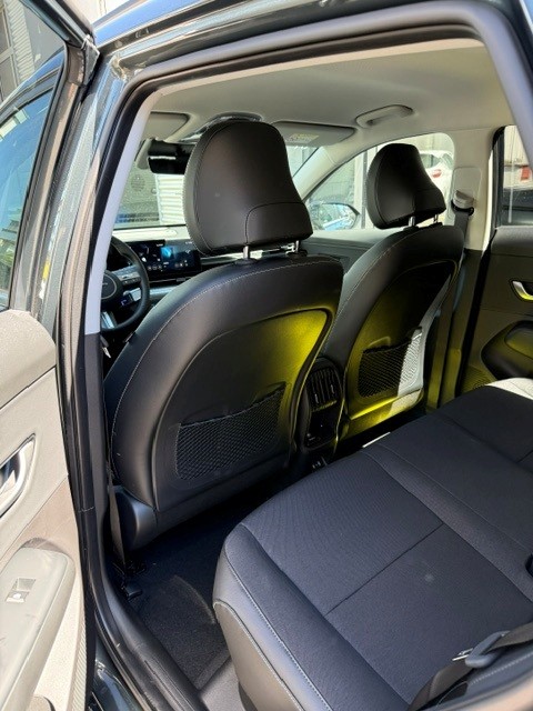 HYUNDAI Kona 65,4 kWh Electric Amplia-image-10