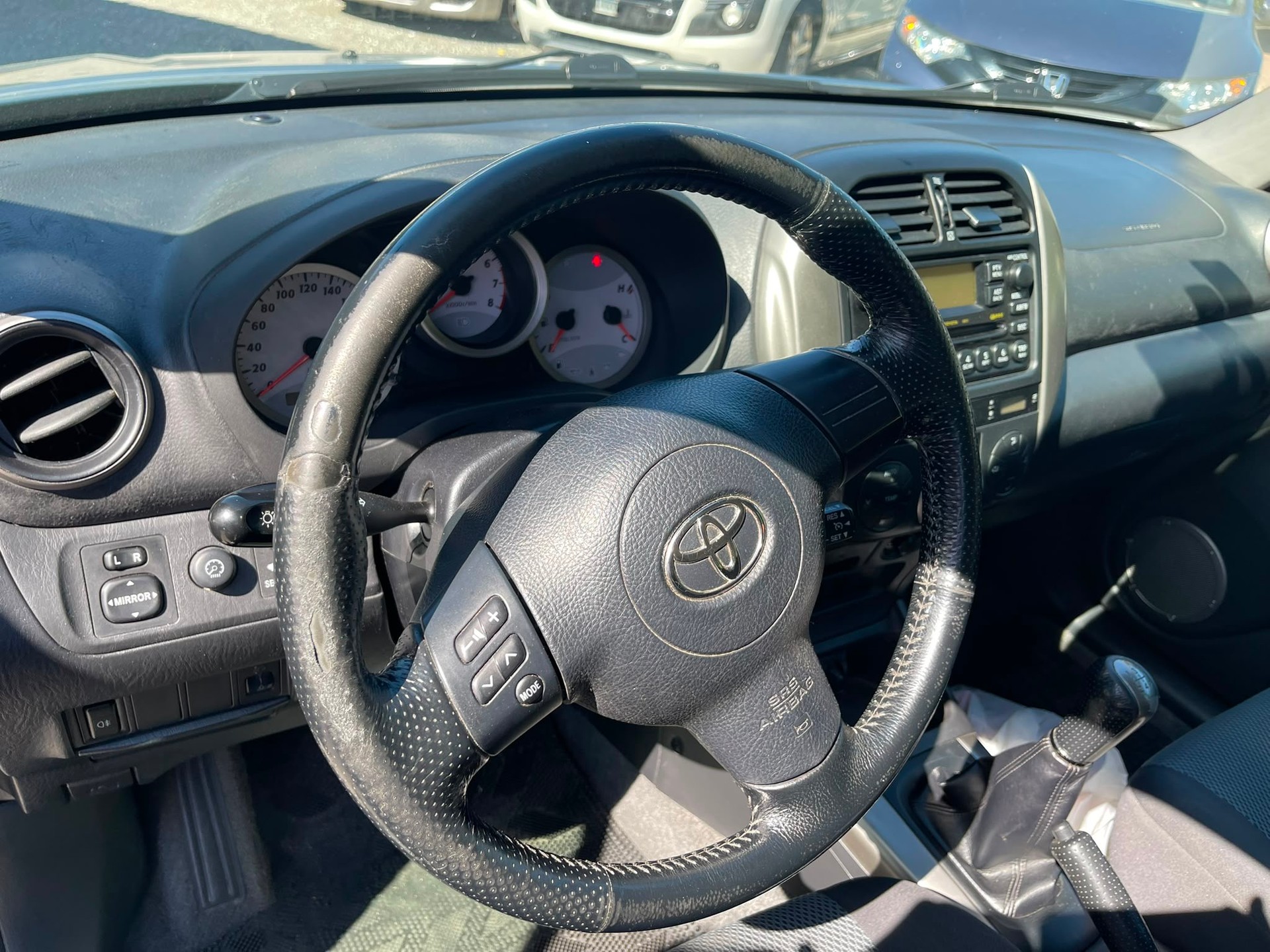 TOYOTA RAV-4 2.0 16V Linea Luna-image-8